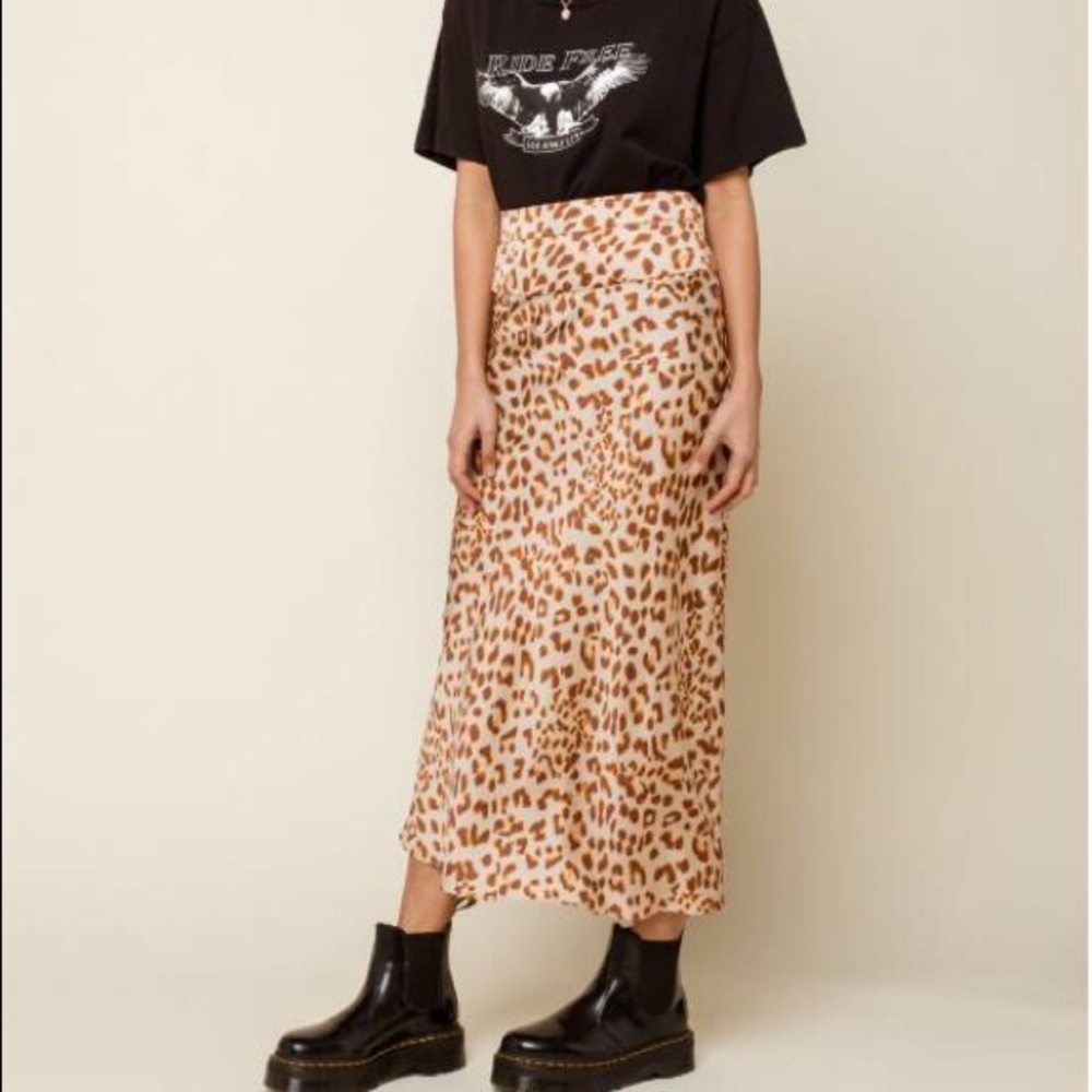 FREE PEOPLE Leopard Printed Midi Skirt - size 0